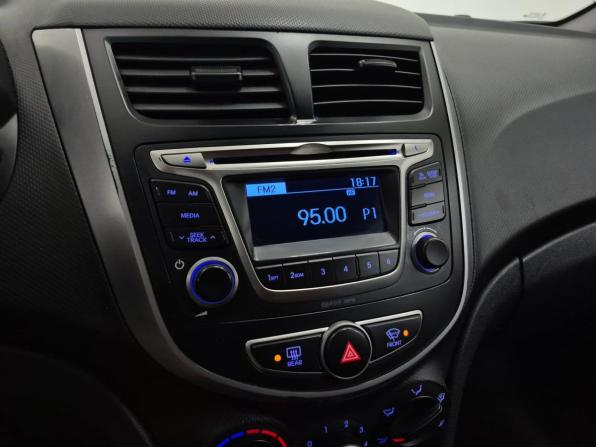 Hyundai Solaris I Рестайлинг с пробегом 2016 года, цена 715 000 рублей, 200576 км, седан, Автокод Объявления