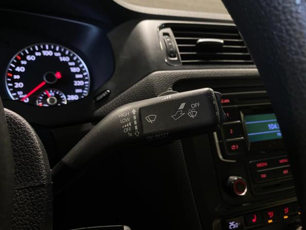 Volkswagen Jetta VI с пробегом 2014 года, цена 1 255 000 рублей, 71473 км, седан, Автокод Объявления
