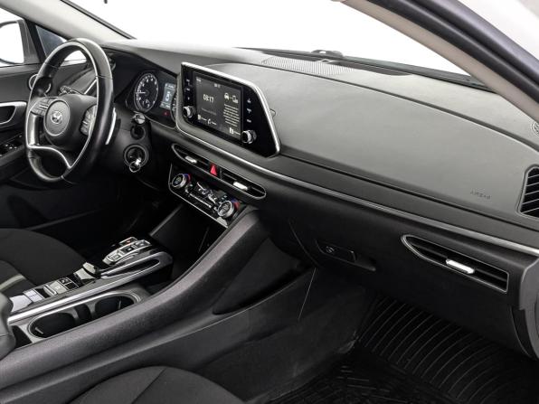 Hyundai Sonata VIII (DN8) с пробегом 2021 года, цена 2 600 000 рублей, 40567 км, седан, Автокод Объявления