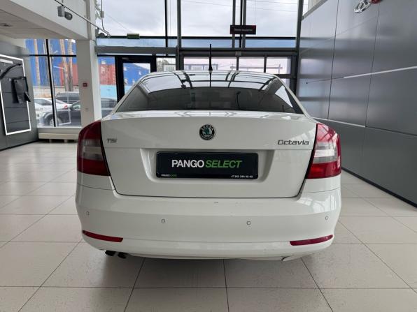 Skoda Octavia II (A5) Рестайлинг с пробегом 2011 года, цена 849 000 рублей, 297494 км, лифтбек, Автокод Объявления