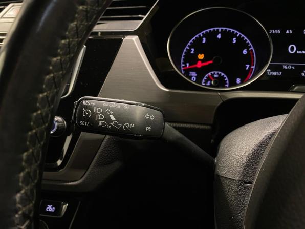 Volkswagen Touran II с пробегом 2016 года, цена 1 475 000 рублей, 129856 км, минивэн, Автокод Объявления