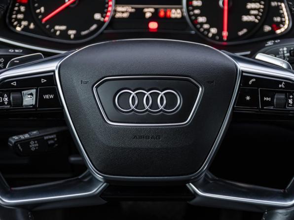 Audi A6 V (C8) с пробегом 2019 года, цена 4 398 000 рублей, 98471 км, седан, Автокод Объявления
