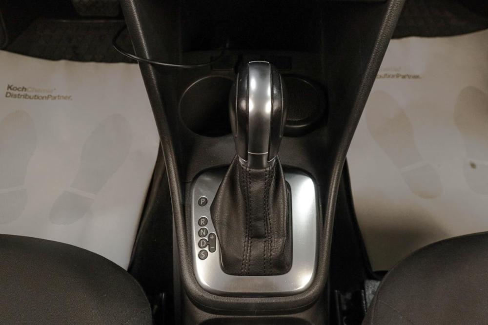 Volkswagen Polo V Рестайлинг Челябинск  - изображение 15