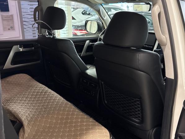 Toyota Land Cruiser 200 Series Рестайлинг 2 с пробегом 2017 года, цена 5 300 000 рублей, 200154 км, внедорожник, Автокод Объявления