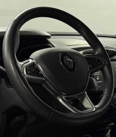 Renault Kaptur I Рестайлинг с пробегом 2021 года, цена 1 560 000 рублей, 65423 км, внедорожник, Автокод Объявления