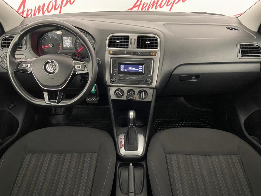 Volkswagen Polo V Рестайлинг Псков  - изображение 9