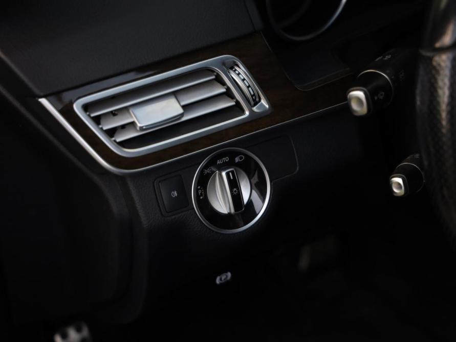 Mercedes-Benz E-Класс IV (W212 S212 C207) Рестайлинг Санкт-Петербург  - изображение 21
