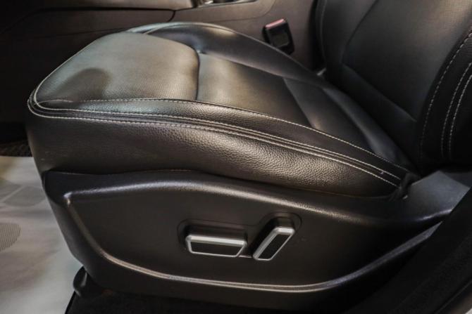 Geely Emgrand X7 I Рестайлинг 2 с пробегом 2019 года, цена 1 359 000 рублей, 99800 км, внедорожник, Автокод Объявления