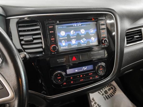 Mitsubishi Outlander III Рестайлинг с пробегом 2014 года, цена 1 407 000 рублей, 141176 км, внедорожник, Автокод Объявления