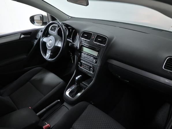 Volkswagen Golf VI с пробегом 2011 года, цена 850 000 рублей, 87366 км, хэтчбек, Автокод Объявления