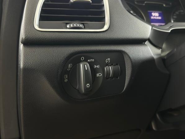 Audi Q3 I (8U) с пробегом 2013 года, цена 1 515 000 рублей, 176612 км, внедорожник, Автокод Объявления