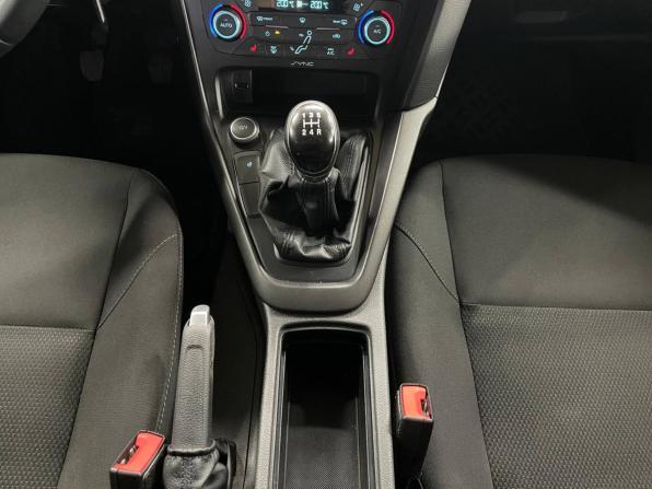 Ford Focus III Рестайлинг с пробегом 2016 года, цена 899 000 рублей, 182000 км, хэтчбек, Автокод Объявления