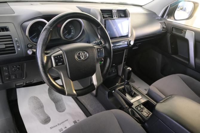 Toyota Land Cruiser Prado 150 Series с пробегом 2013 года, цена 2 929 000 рублей, 210000 км, внедорожник, Автокод Объявления
