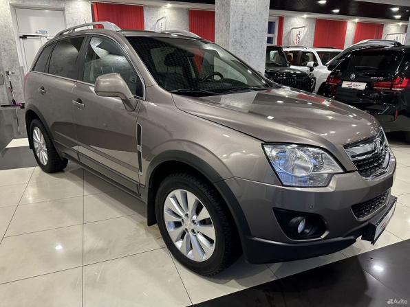 Opel Antara I Рестайлинг с пробегом 2014 года, цена 1 565 000 рублей, 92480 км, внедорожник, Автокод Объявления
