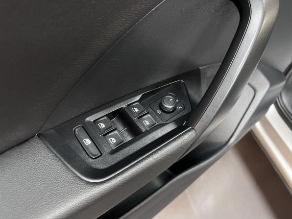 Volkswagen Taos I с пробегом 2022 года, цена 2 345 000 рублей, 67281 км, внедорожник, Автокод Объявления