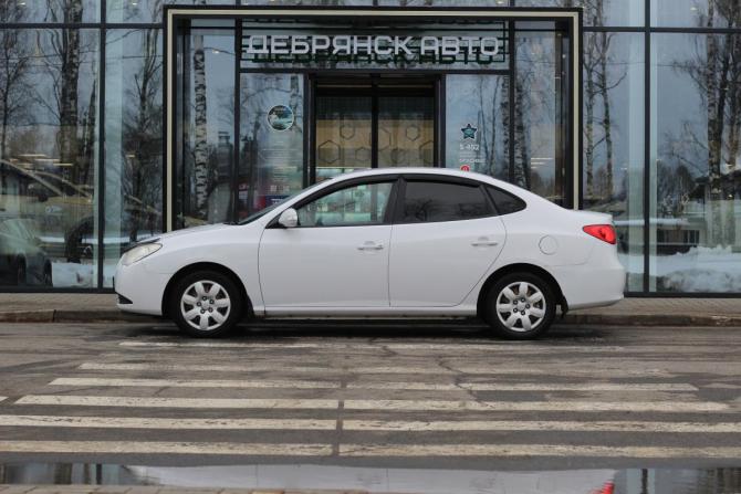 Hyundai Elantra IV (HD) с пробегом 2011 года, цена 665 000 рублей, 217699 км, седан, Автокод Объявления
