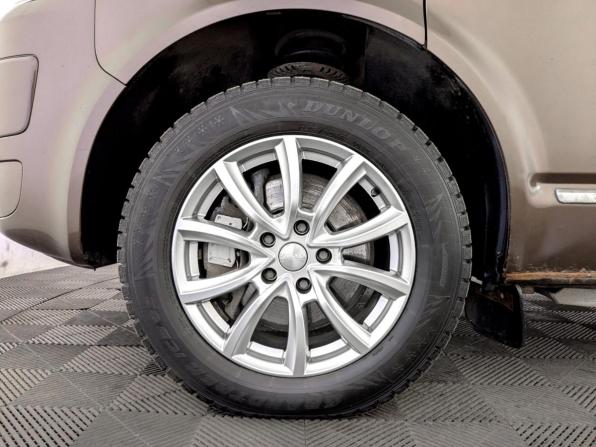 Volkswagen Multivan T5 Рестайлинг с пробегом 2012 года, цена 2 850 000 рублей, 122609 км, минивэн, Автокод Объявления