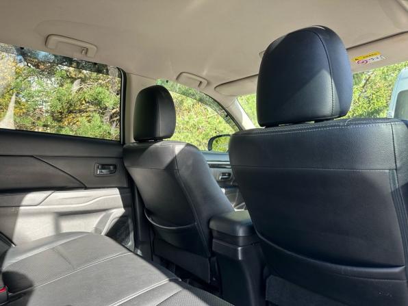 Mitsubishi Outlander III Рестайлинг 2 с пробегом 2018 года, цена 1 849 000 рублей, 174533 км, внедорожник, Автокод Объявления