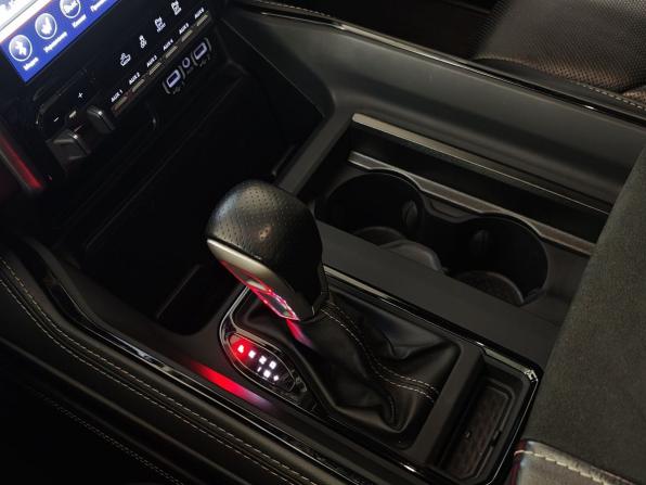 Ram 1500 V с пробегом 2021 года, цена 9 800 000 рублей, 91860 км, offers.body_type.unknown, Автокод Объявления