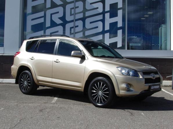 Toyota RAV4 III (XA30) Рестайлинг с пробегом 2012 года, цена 1 699 999 рублей, 194000 км, внедорожник, Автокод Объявления