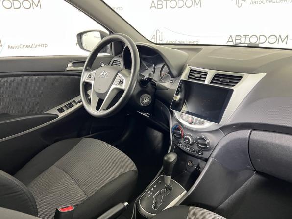 Hyundai Solaris I с пробегом 2014 года, цена 717 000 рублей, 194715 км, седан, Автокод Объявления