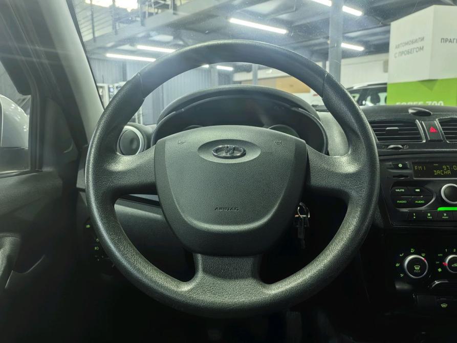 Lada (ВАЗ) Granta I Санкт-Петербург  - изображение 17