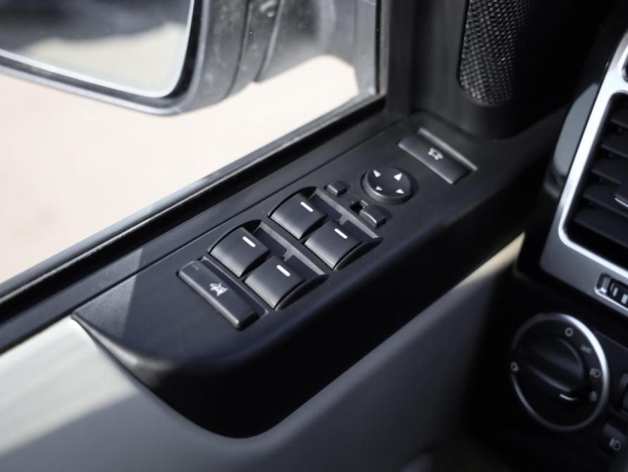 Land Rover Range Rover III Рестайлинг 2 Санкт-Петербург  - изображение 28