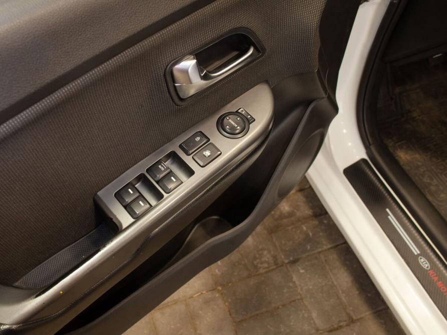 Kia Rio III Рестайлинг Иваново  - изображение 32