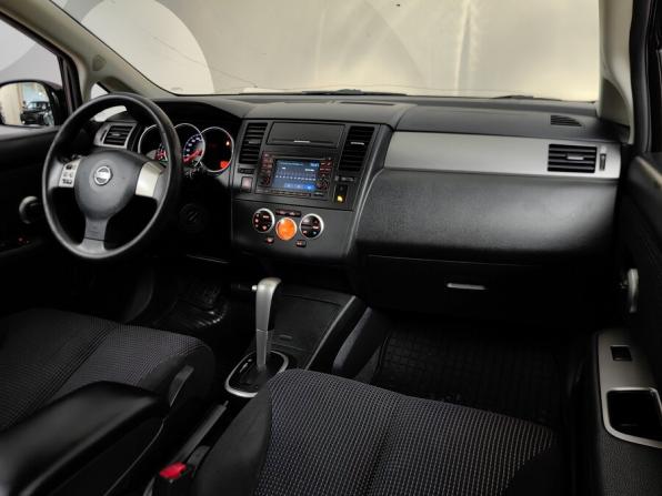Nissan Tiida I Рестайлинг с пробегом 2011 года, цена 638 000 рублей, 207000 км, хэтчбек, Автокод Объявления