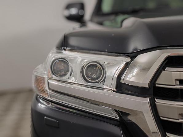 Toyota Land Cruiser 200 Series Рестайлинг 2 с пробегом 2018 года, цена 5 599 000 рублей, 230179 км, внедорожник, Автокод Объявления