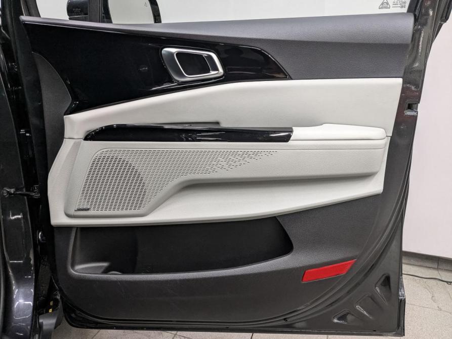 Kia Carnival IV Москва  - изображение 21