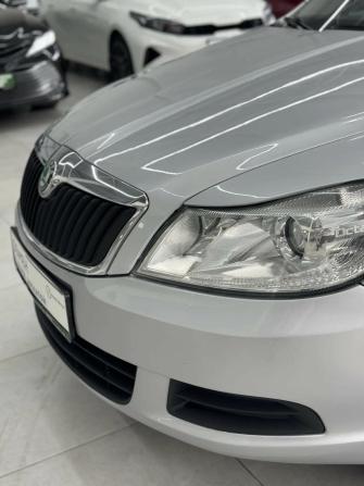 Skoda Octavia II (A5) Рестайлинг с пробегом 2011 года, цена 699 000 рублей, 238000 км, лифтбек, Автокод Объявления