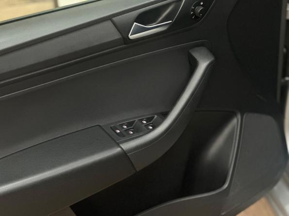 Volkswagen Polo VI с пробегом 2020 года, цена 1 290 000 рублей, 142102 км, лифтбек, Автокод Объявления