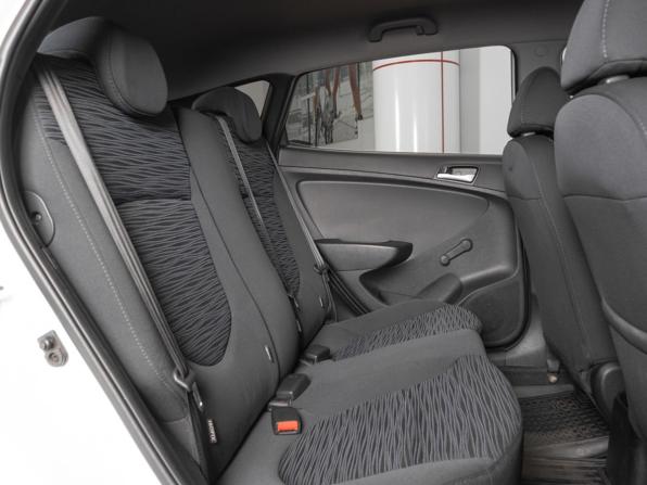 Hyundai Solaris I Рестайлинг с пробегом 2015 года, цена 1 299 000 рублей, 56100 км, хэтчбек, Автокод Объявления