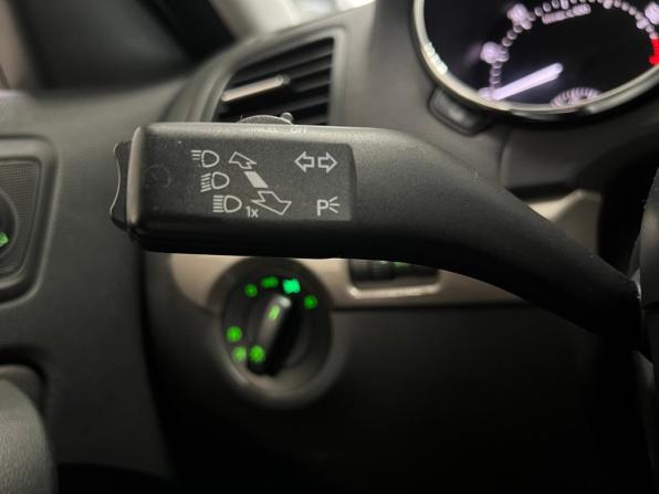 Skoda Yeti I Рестайлинг с пробегом 2014 года, цена 1 349 000 рублей, 118000 км, внедорожник, Автокод Объявления