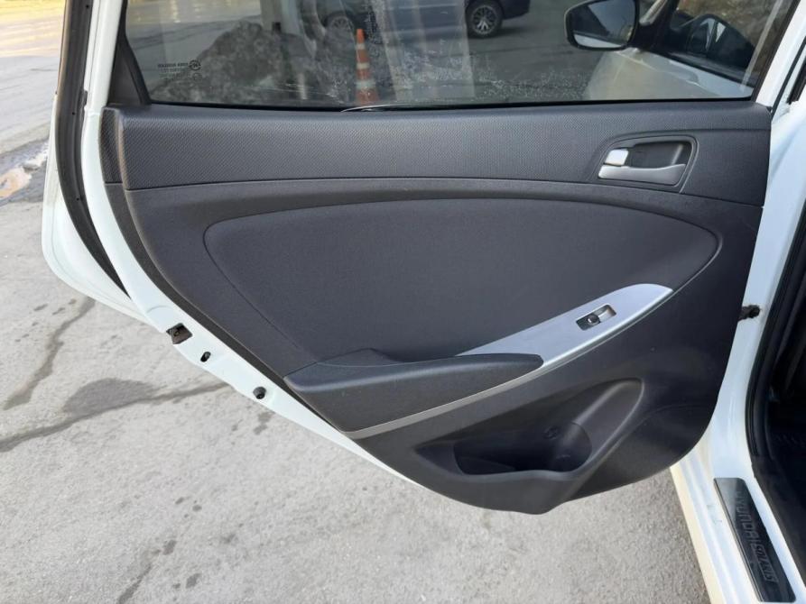 Hyundai Solaris I Рестайлинг Саратов  - изображение 19