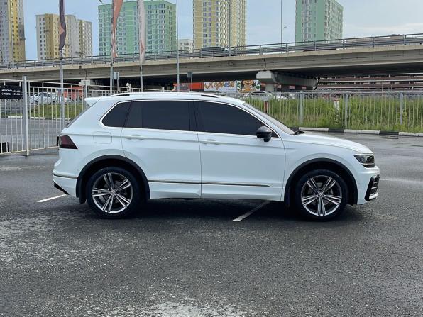 Volkswagen Tiguan II с пробегом 2018 года, цена 2 972 000 рублей, 88603 км, внедорожник, Автокод Объявления