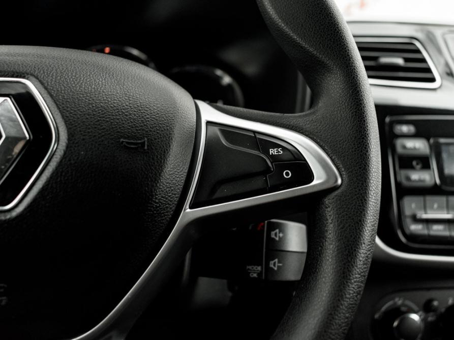 Renault Logan II Рестайлинг Екатеринбург  - изображение 14