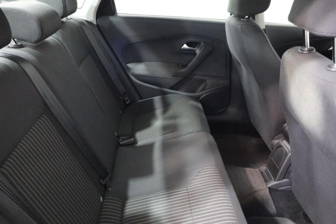 Volkswagen Polo V с пробегом 2012 года, цена 899 000 рублей, 68000 км, седан, Автокод Объявления