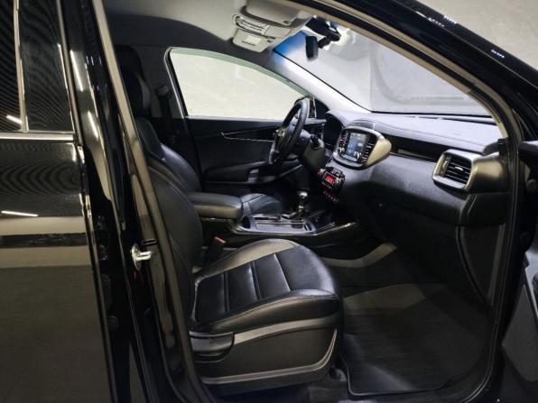Kia Sorento III Prime Рестайлинг с пробегом 2017 года, цена 2 145 000 рублей, 155841 км, внедорожник, Автокод Объявления
