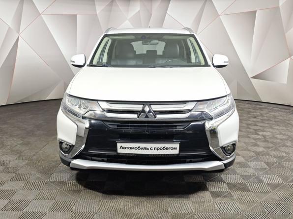Mitsubishi Outlander III Рестайлинг 2 с пробегом 2015 года, цена 1 709 000 рублей, 69122 км, внедорожник, Автокод Объявления