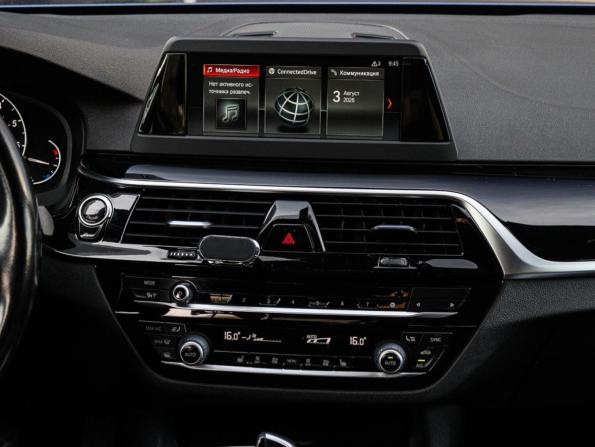 BMW 5 серии VII (G30/G31/G38) с пробегом 2018 года, цена 2 800 000 рублей, 172567 км, седан, Автокод Объявления