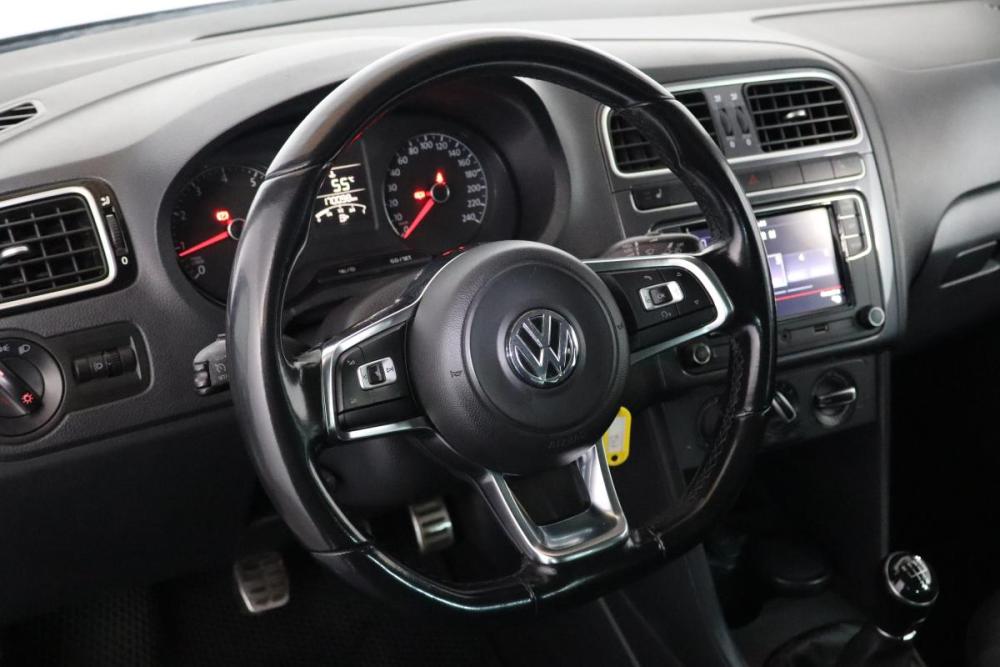 Volkswagen Polo V Рестайлинг Санкт-Петербург  - изображение 8