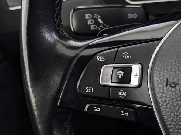 Volkswagen Tiguan II с пробегом 2020 года, цена 2 680 000 рублей, 146873 км, внедорожник, Автокод Объявления