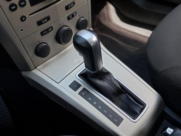 Opel Astra H Рестайлинг с пробегом 2008 года, цена 429 000 рублей, 204579 км, седан, Автокод Объявления