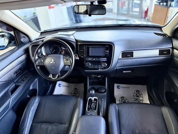 Mitsubishi Outlander III Рестайлинг 2 с пробегом 2015 года, цена 1 519 000 рублей, 223160 км, внедорожник, Автокод Объявления