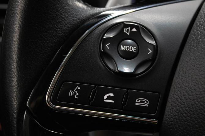 Mitsubishi Outlander III Рестайлинг 2 с пробегом 2015 года, цена 1 599 000 рублей, 163372 км, внедорожник, Автокод Объявления
