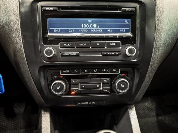 Volkswagen Jetta VI с пробегом 2012 года, цена 950 000 рублей, 165573 км, седан, Автокод Объявления