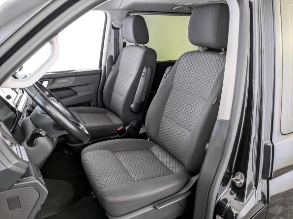 Volkswagen Multivan T6 Рестайлинг с пробегом 2021 года, цена 6 250 000 рублей, 68484 км, минивэн, Автокод Объявления
