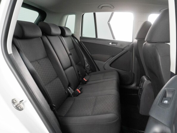 Volkswagen Tiguan I Рестайлинг с пробегом 2012 года, цена 1 389 000 рублей, 178349 км, внедорожник, Автокод Объявления
